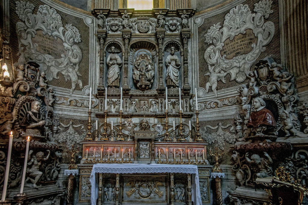 dattaglio retablo della gloria di sant'Agata