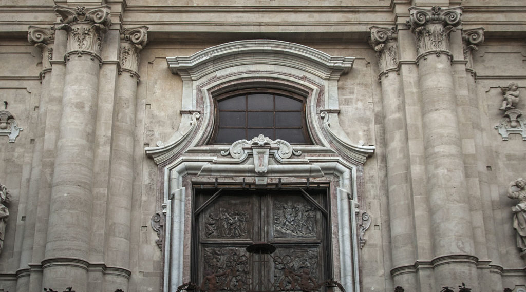 materiale da cui è composta, stucco marmorino