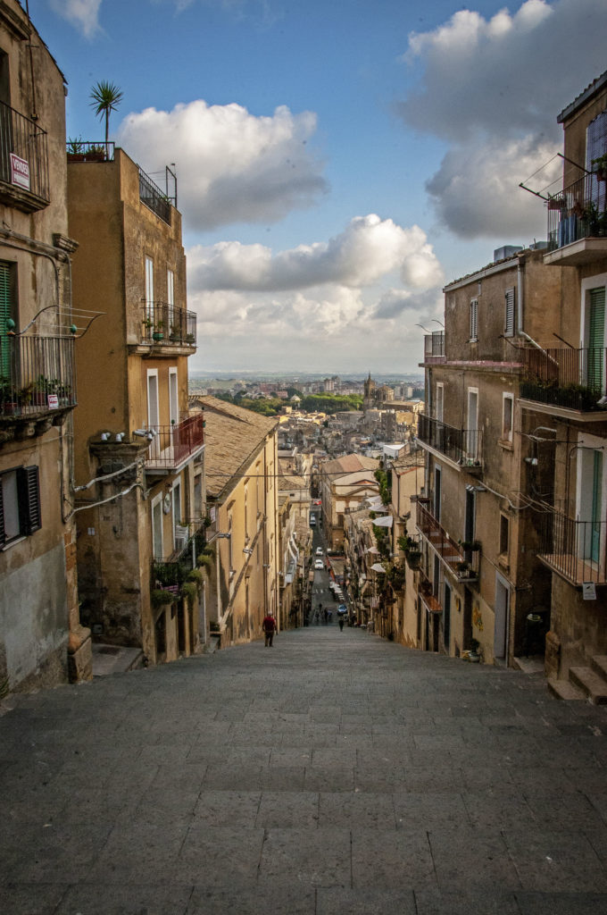 foto Scalinata dall’alto verso il basso